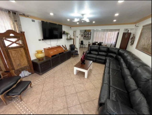 Foto original de propiedad antes de aplicar inteligencia artificial Fincad